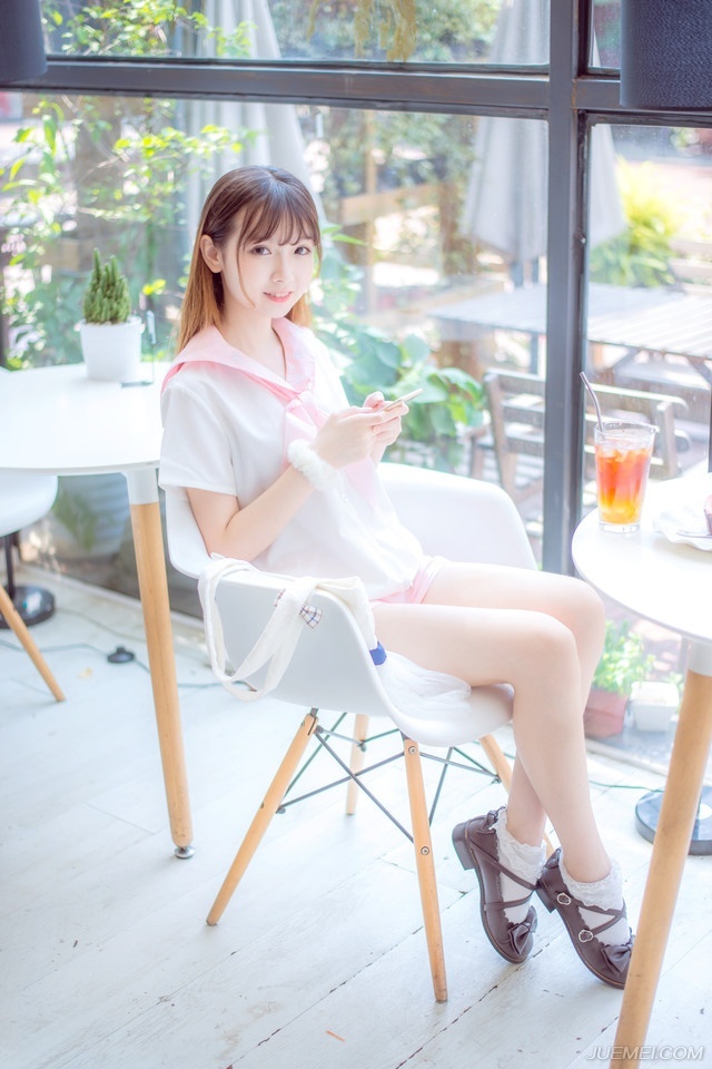 我可以笑着把面子给你，但是你不要拿我的面子放荡自己。行也是你，不行也是你，我用事实告诉你!